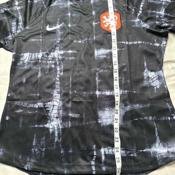 Nike women's Large Dri Fit 2022-23 Netherlands  KNVB Football Soccer Jersey - Picture 10 of 12